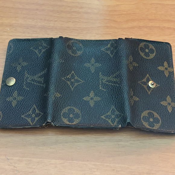 Key Holder~ Louis Vuitton Monogram Key & Card Holder - Brown and Gold - Picture 5 of 7